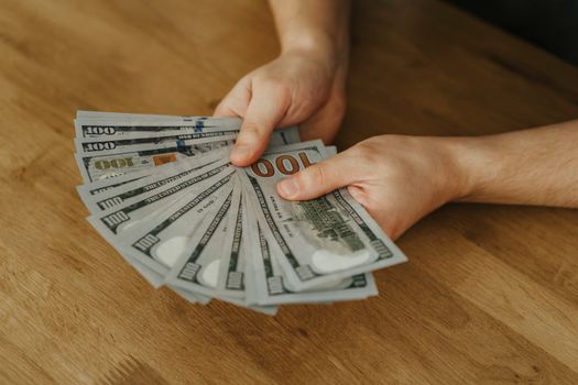 Online půjčky: Jak získat financování s nízkým příjmem?